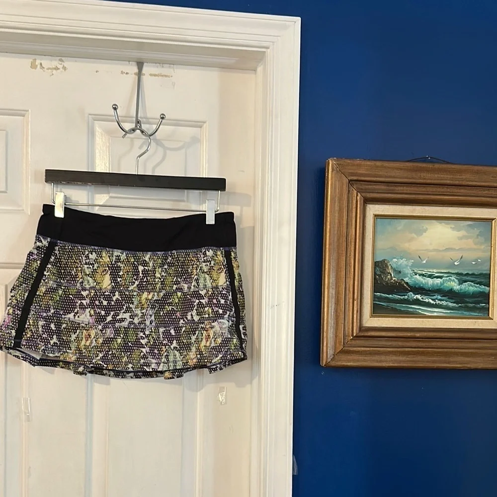 Women’s Lululemon Pace Rival Skort II Black and Multicolor Size 8
